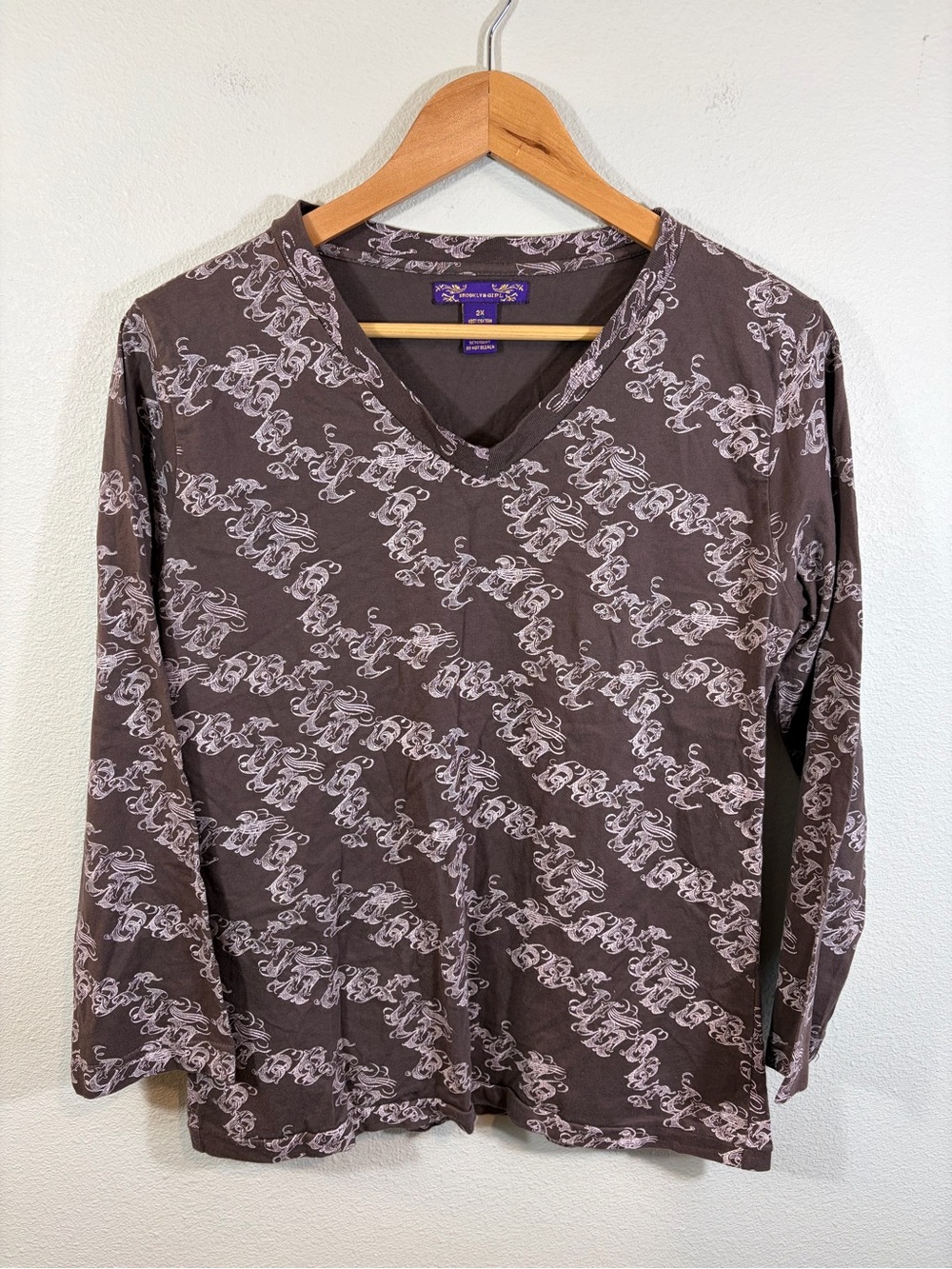 Vintage Brooklyn Girl Y2k aesthetic Long-sleeve V-neck Top